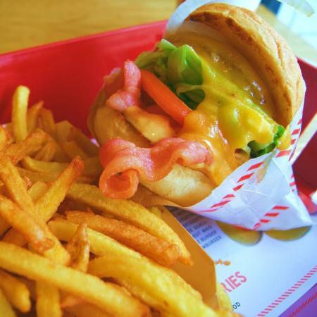 Burger & Fries